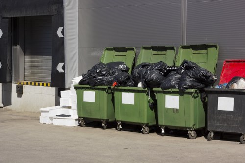 Residential waste collection in Earlscourt